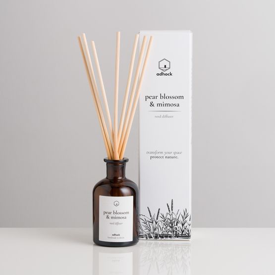 Pear Blossom &amp; Mimosa Reed Diffuser