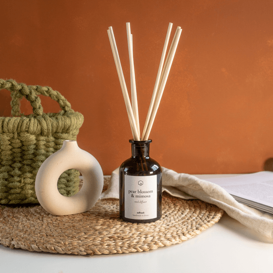 Pear Blossom &amp; Mimosa Reed Diffuser