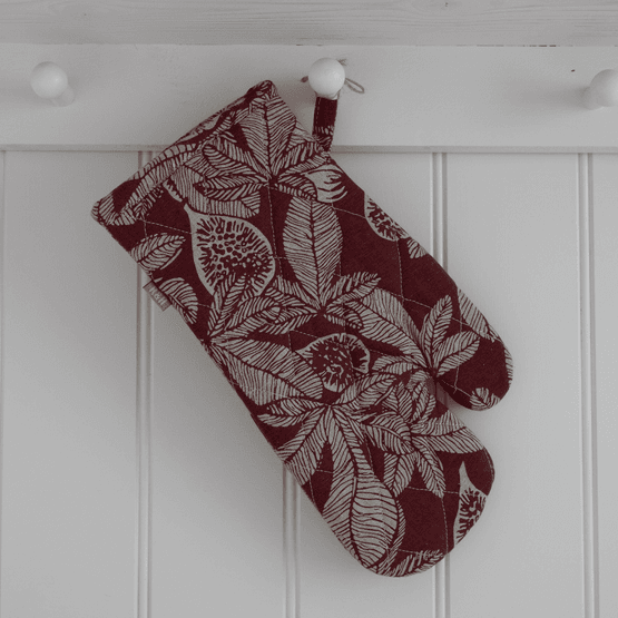 Ruby Fig Oven Glove
