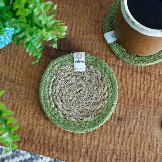 Set of 6 Seagrass &amp; Jute Natural/Green Coasters